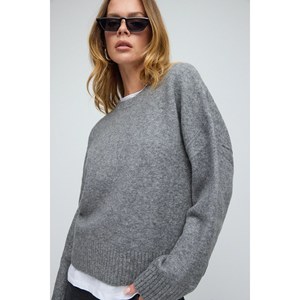 เสื้อสเวตเตอร์แขนยาว - Product Image 3