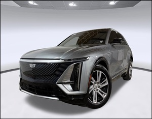 ¡VERSIÓN POPULAR! Subasta de Concesionarios: Coche Usado 2024 LYRIQ Tech SUV AWD - Product Image 1