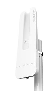 MikroTik OmniTIK 5 PoE ac <b>Access</b> <b>Point</b>, RBOmniTikPG-5HacD, 5GHz, 5x RJ45 1000Mb/s - Product Image 3