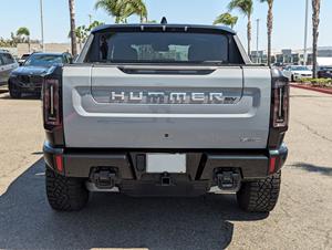 GMC HUMM-ER EV 2024 Usado en Buen Estado - Product Image 5