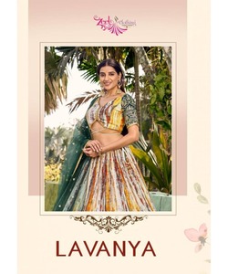 Belle pakistanaise complète LachaCholi pour les filles en lavande avec Chunni brodé lourd - Product Image 2