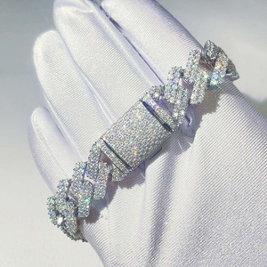 Pulsera Clásica de Moissanita Cultivada en Laboratorio VVS, Elegante Diseño de Eslabones Cubanos de Miami, Cadena Fina de Plata de Ley 925, Joyería de Oro - Product Image 4