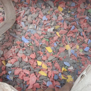 Flocons de bouteilles PET 100 % purs de qualité supérieure / Déchets plastiques PET – Prix de gros, stock en vrac disponible avec emballage personnalisé - Product Image 1