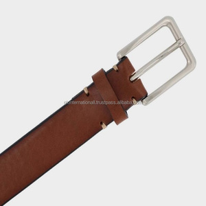 Cinturón informal de cuero hecho a mano duradero para hombre en acabado marrón cuero genuino de grano completo hebilla de latón con acabado mate sólido - Product Image 3