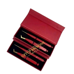 Nouvelles pinces à extensions de cils russes à volume, revêtement en poudre rouge, pointe dorée longue et droite, différents motifs de découpe, outils de beauté - Product Image 5
