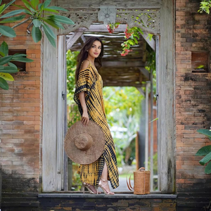 Robe d'été décontractée Maxi pour femmes avec col en V imprimé Tie-dye robe Maxi longueur avec tissu de haute qualité à la mode - Product Image 1