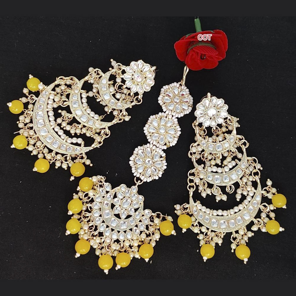 สีเหลือง