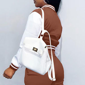 2025 femmes vestes d'université vestes de Style collège personnalisé avec patchs et broderie pour les équipes OEM entretenues personnalisées - Product Image 3