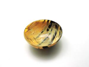 Bol en corne artisanal de qualité supérieure, écologique, pour servir des collations, des fruits, des salades - Product Image 4