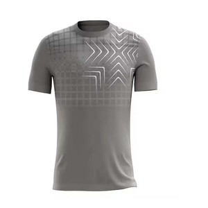Diseño multicolor capaz de tinte de alta calidad con camiseta de fútbol serigrafiada OEM de calidad superior con camiseta de moda - Product Image 4