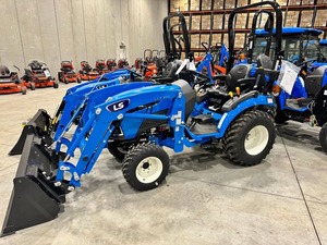Tracteur de qualité supérieure LS MT225S avec chargeur et pelle rétrocaveuse 4x4, tondeuse à gazon, chargeur frontal, pelle rétrocaveuse, tracteur compact pour ferme et jardin - Product Image 3