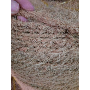 Fuerte cuerda de fibra de coco ideal para el jardín agrícola vinculante artesanía tradicional y uso de materiales de construcción sostenibles - Product Image 4