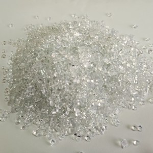 Matière première de qualité d'extrusion certifiée ISO 9001 de granules de PVC médical transparent pour la fabrication de tuyaux et de tuyaux en vente - Product Image 1