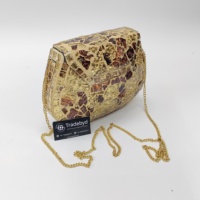 Sacs à main d'embrayage en métal faits à la main de haute qualité perle pierre travail étanche sangle amovible Style de mode pour dames soirée de mariée