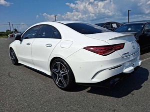 Mercedees-Benzz AMG CLA 35 4MATIC 2022 d'occasion - Product Image 5