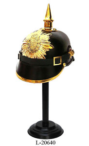 Produits médiévaux vintage Casque en cuir Pickelhaube vert allemand Casque en cuir Collection de casque allemand à vendre à bas prix - Product Image 4