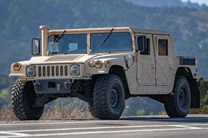 AM General M1165A1 d'occasion 2009 - Product Image 1