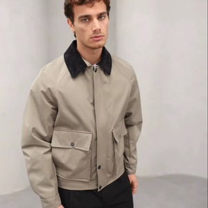 Chaqueta informal con cremallera Beige claro para hombre, abrigo minimalista de manga larga, abrigo impermeable transpirable - Product Image 1