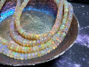 ขายลูกปัดโอปอลหลากสีจากเอธิโอเปียนหลากสีลูกปัดพลอย4-7มม. รูปทรงกลมของเอธิโอเปียธรรมชาติแบบไฟหลายจุด - Product Image 3