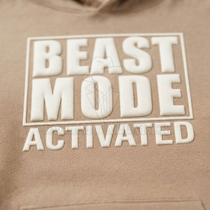 Fournisseur de vêtements décontractés modernes pour hommes, sweats à capuche en coton mélangé avec impression en relief, tissu doux, style hiver - Product Image 3