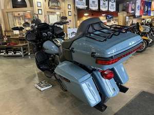 Harley-Davidson FLTRK Road Glide Limited 2024 - Nouvelles motos authentiques en vente - Product Image 5