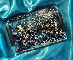 Plateau de service de luxe en résine effet marbre pour table à manger, pièce unique avec forme et taille personnalisées à des prix abordables - Product Image 2