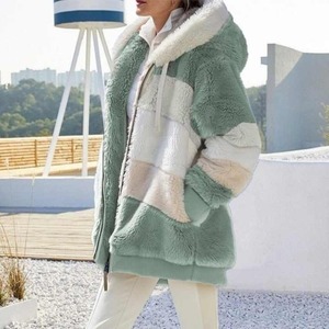 Col roulé fermeture éclair sweats à capuche courts pour femme personnalisé automne et hiver chaud en peluche Patchwork fermeture éclair poche à capuche lâche à vendre - Product Image 2