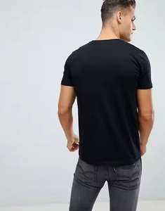 Usine en gros personnalisé col en V manches courtes 95% coton 5% Spandex 180gsm t-shirt pour hommes - Product Image 2