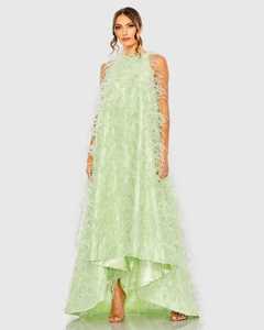 ชุดราตรียาวถึงพื้นระบายอากาศได้ดีแขนกุดแบบปักลายขนาดพลัสไซส์ - Product Image 1