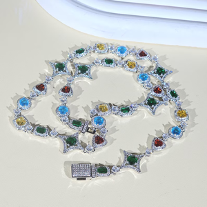 Superbe collier de pierres précieuses arc-en-ciel avec bordure de diamant blanc étincelant idéal pour un anniversaire de mariage ou un cadeau de fête - Product Image 3