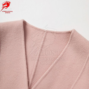 Manteaux en laine pour femmes à manches longues, design personnalisé, tissu en laine de qualité supérieure, doublure intérieure chaude, manteau long élégant pour la vente en gros - Product Image 4