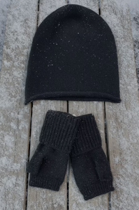 Gants de streetwear pour femmes noires de qualité supérieure - Textile turc de haute qualité - Gants décontractés et sportifs - Gants chauds d'hiver élégants en vrac - Product Image 4