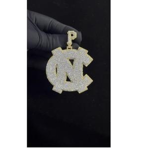 Colgante Hip Hop de Moissanita Plateada de la Mejor Calidad, Corte Brillante, Alta Dureza, Resistente a los Arañazos, Joyería Urbana de Lujo para Hombre - Product Image 1