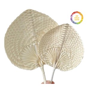 Éventail en bambou 100% fait main, artisanat traditionnel, portable, thème féerique, cadeau idéal de Ho Chi Minh City 99 Gold Data - Product Image 2