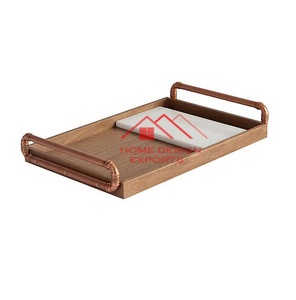 Plateau de service alimentaire de luxe 2025 le plus vendu Plateau de service en bois sculpté à la main avec poignée en métal fini or - Product Image 2