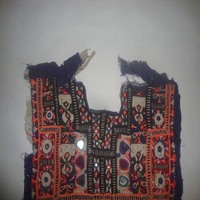 Artland International Vêtement islamique vintage en coton à manches courtes avec broderie miroir, applique et patch, et encolure tribale brodée