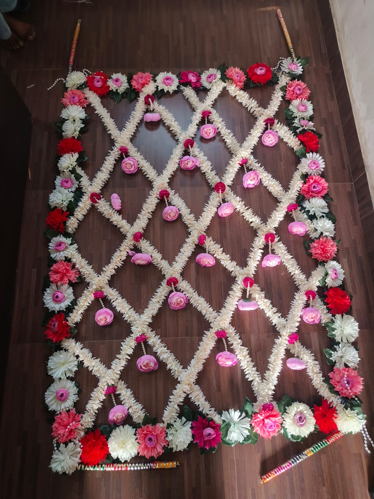 เหมือนกับภาพที่แสดง