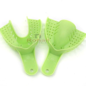 ถาดทันตกรรมความประทับใจรุ่นปกติล็อคขอบพรุน RI-DI-0109 - Product Image 3