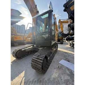 Excavatrice sur chenilles XE135GA modèle 2026 pour la construction et l'agriculture, poids opérationnel de 8 à 20 tonnes, avec godet. - Product Image 2