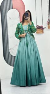 2024 été o-cou broderie séquence et fil travail décontracté parole longueur robe pour les femmes tissé motif longue fantaisie Festival robe - Product Image 2