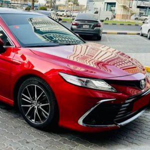 Camry 2022 Usado, SUV a Gasolina, Tracción en las Cuatro Ruedas, Automático, Asientos de Cuero, Control de Crucero Adaptativo, Faros Halógenos, 5 Plazas, Panorámico Trasero de 360° - Product Image 1