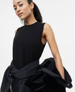 OEM personalizado 100% algodón Mujer Crop Top camiseta Sexy Fitness camisetas transpirables y ligeras de talla grande para la temporada de otoño - Product Image 5