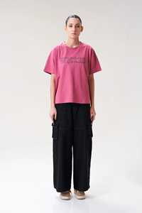 เสื้อครอปสำหรับผู้หญิงเสื้อออกกำลังกายสไตล์เรียบง่ายเสื้อคอลูกเรือระบายอากาศสีชมพู - Product Image 3