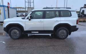 TÍTULO LIMPIO PARA Toyota Land Cruiser PRADO USADO, 2.7L Gasolina, Automático, 7 Plazas - Product Image 3