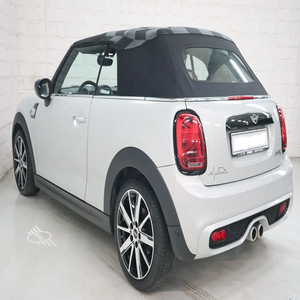 Mini Cooper S Cabrio 2023, version Sidewalk Trim LED Cam, voiture de luxe la plus vendue, boîte automatique, 141 kW, 192 ch. - Product Image 3