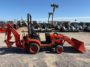 Kubota BX23 Compact Tractor for Africa Market with Loader and Backhoe IOT Enabled 22HP Diesel Engine 4x4 Used Tractor - Product Image 3