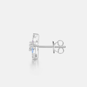 Élégantes boucles d'oreilles créoles en argent sterling avec diamants de laboratoire - Cadeau écologique pour les occasions festives - Product Image 4