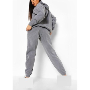 ชุดวอร์มสำหรับผู้หญิงชุดออกกำลังกายเล่นฟิตเนสสีพื้นหลายสีดีไซน์ใหม่2024 - Product Image 2