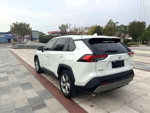 Modelo de Auto Usado 2024, 2.0, Transmisión Continuamente Variable, Tracción en Dos Ruedas, Edición Urbana, Automático, Volante a la Izquierda, Color Oscuro - Product Image 3