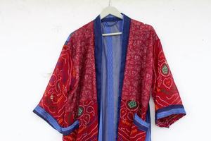 Bata Kimono Bata de seda de Estilo Vintage para mujer - Product Image 3